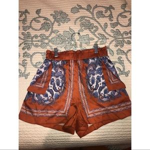 Paisley Silky Vibe Shorts || H&M